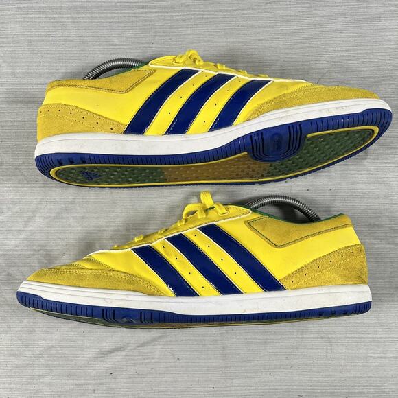 Adidas adiFC Brazil World Cup Men’s Size 10 Soccer Shoes Yellow Sneakers G15522 - Picture 1 of 7